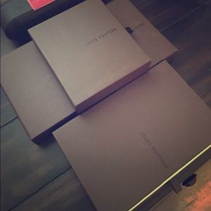 Lv boxes